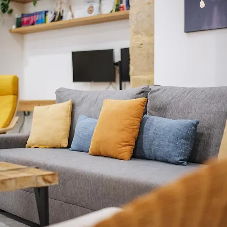L'ecrin De L'ecusson, Loft Avec Cour Interieure 公寓 *