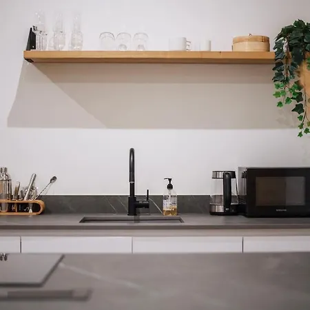公寓 L'ecrin De L'ecusson, Loft Avec Cour Interieure