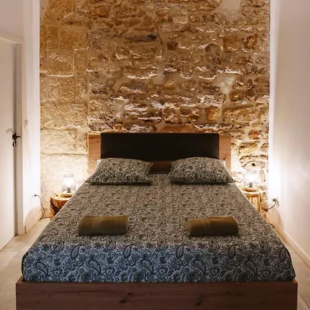 L'ecrin De L'ecusson, Loft Avec Cour Interieure 公寓 *