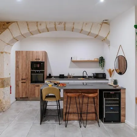 L'ecrin De L'ecusson, Loft Avec Cour Interieure